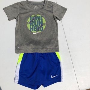 Nike Dri-FIT 2-piece Set